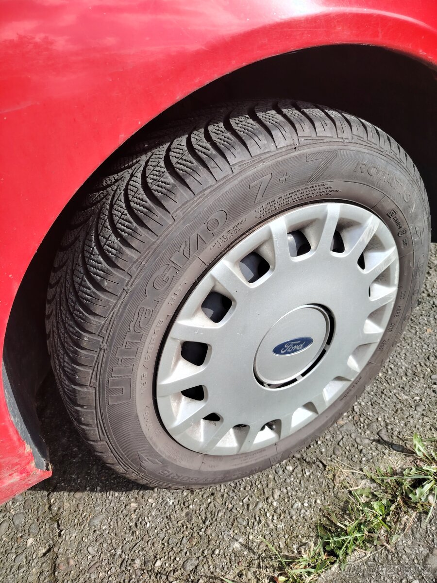 Prodám Ford Focus 1.6 benzín kombi - 12