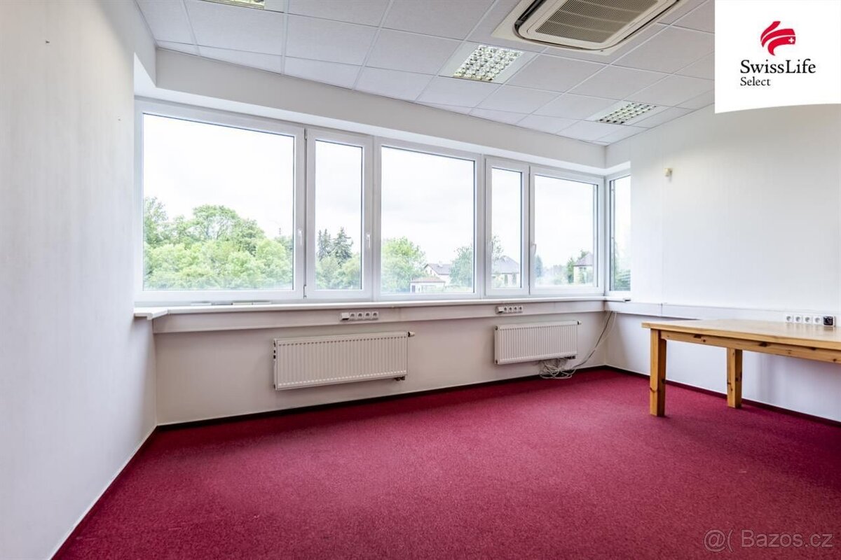 Pronájem kanceláře 119 m2 Lednická, Praha - 12
