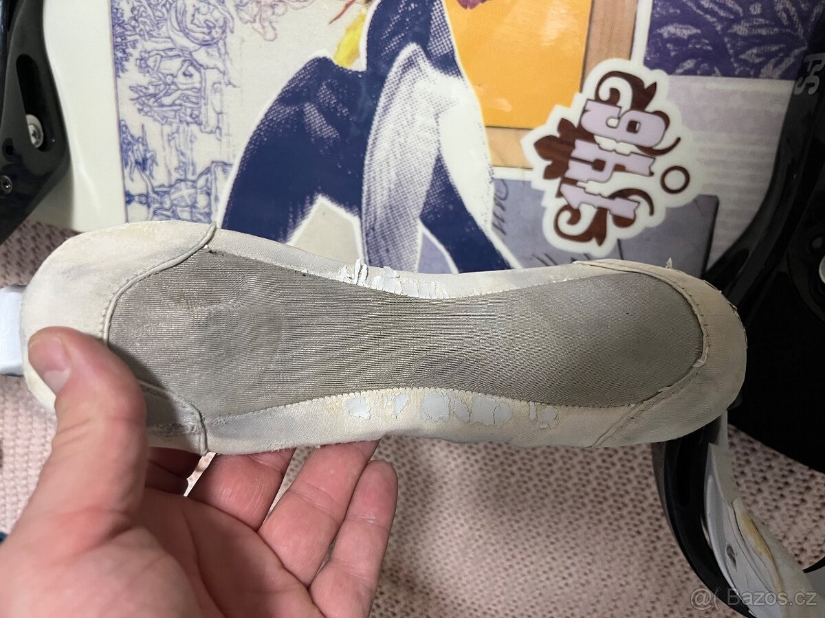 Prodám dámský snowboard FORUM STAR 146cm - 12