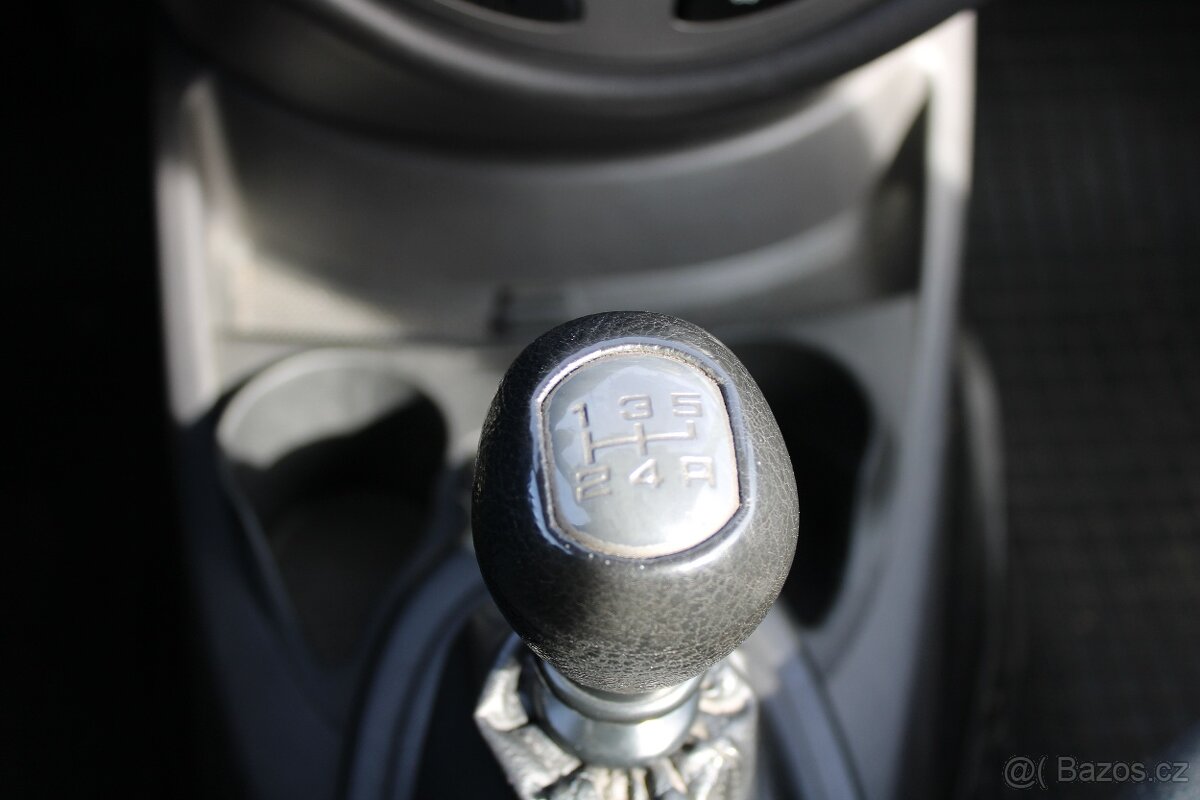 Ford Focus 1,8TDCi 74KW, STK 2/2027, KLIMA, r.v. 2005 - 12