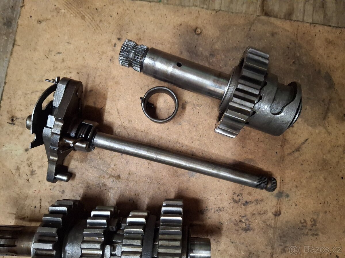 Díly ČZ motokros - 12