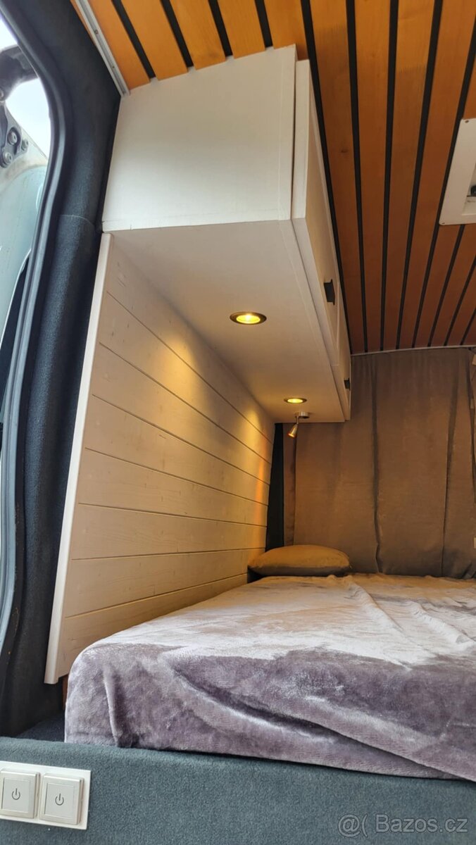 Ford Transit Obytná dodávka - 12