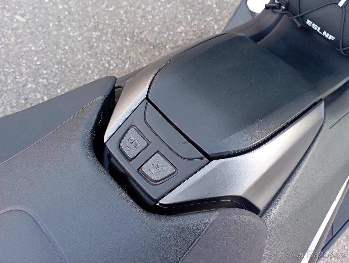 Yamaha TMAX 560 Tech Max /2020/Top - 12