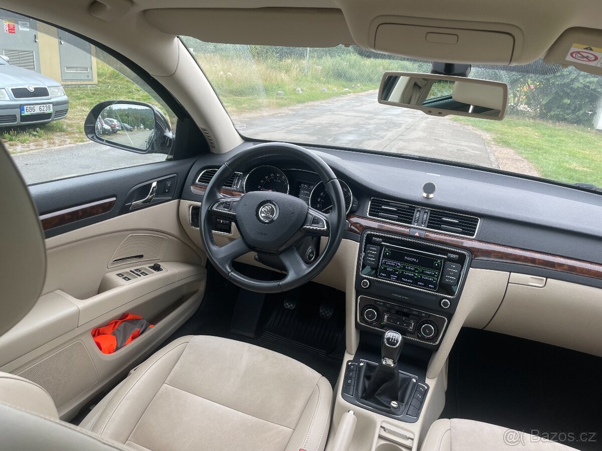 Škoda Superb, 2.0TDi-125kW NOVÉ V ČR - 12