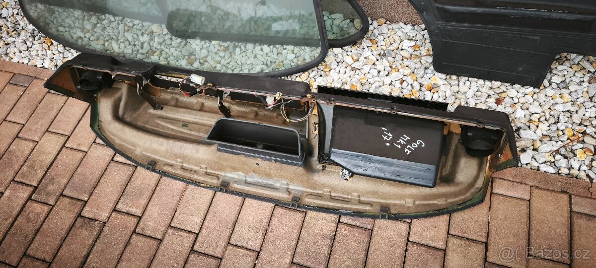 VW Golf MK1 díly - 12