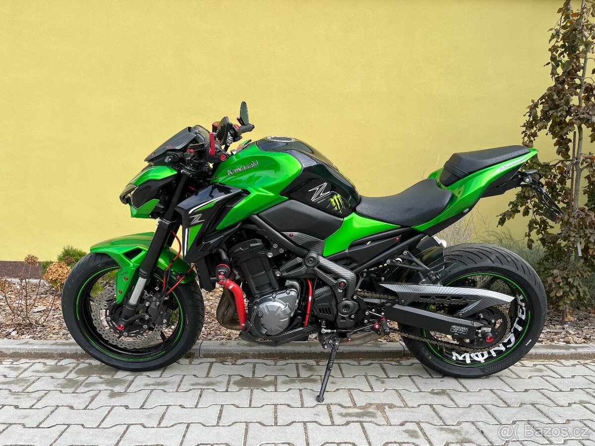 Kawasaki Z 900 - 12