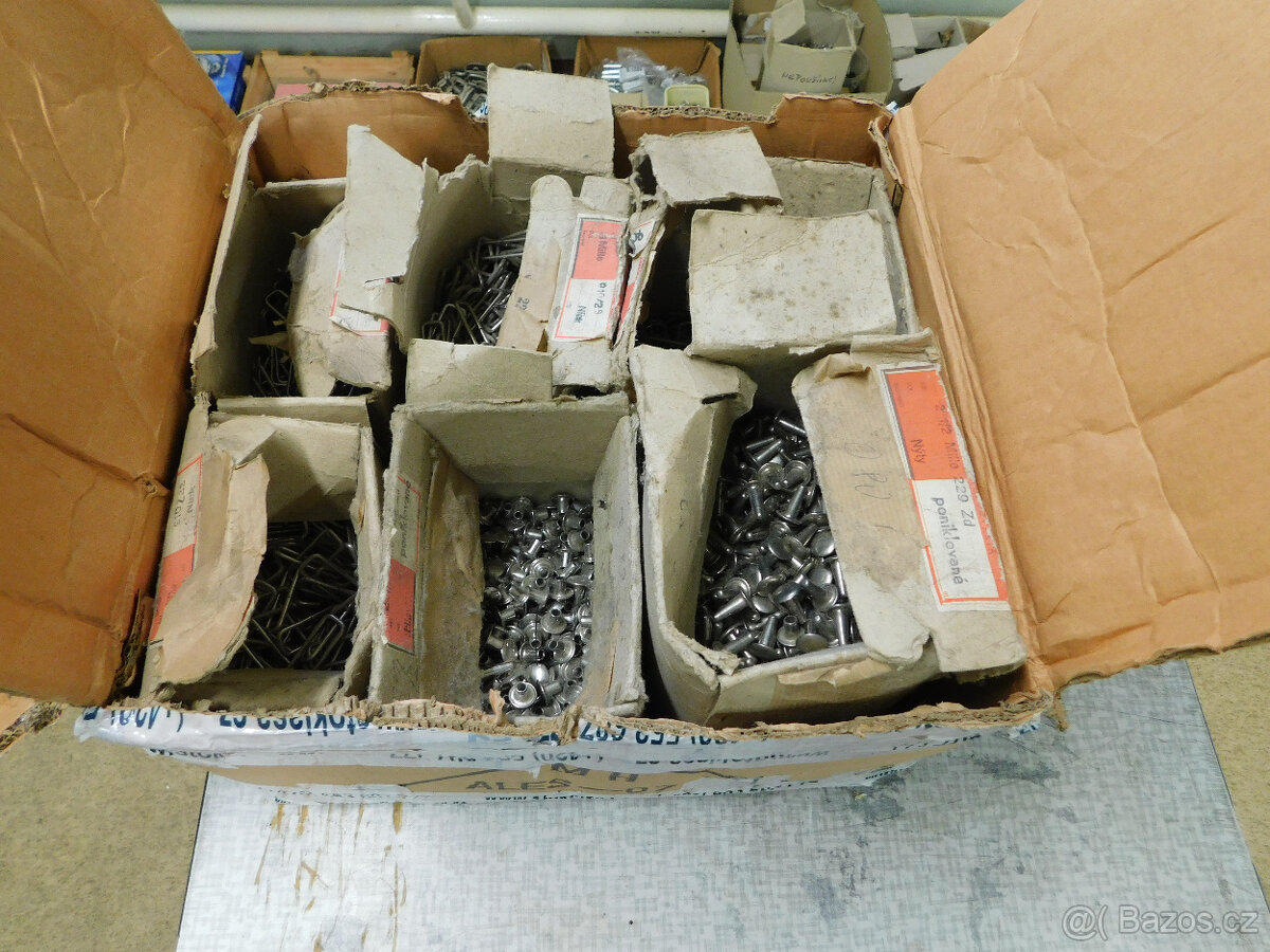 Opaskové přezky - 12