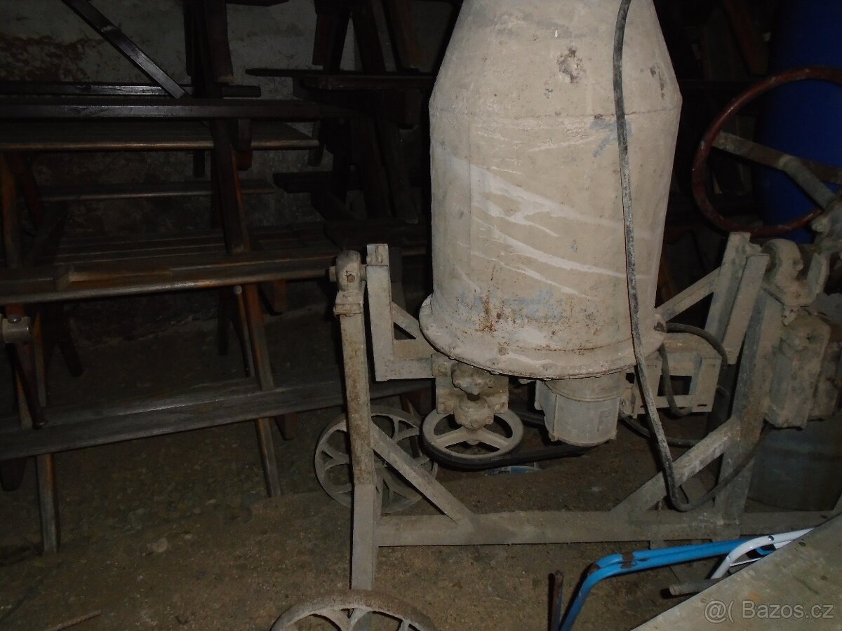 Cirkulárka a Míchačka - 12