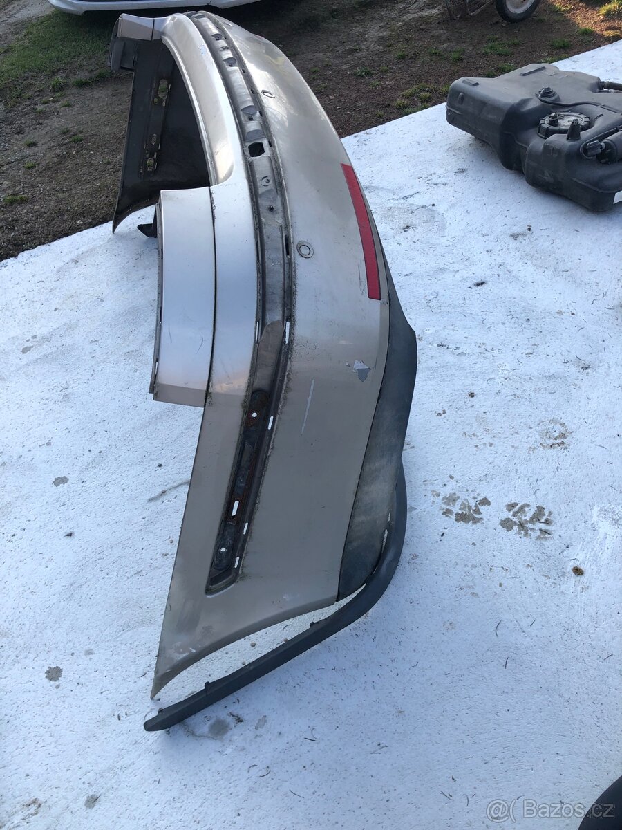 Škoda octavia II dveře, nárazníky, blatnik - 12