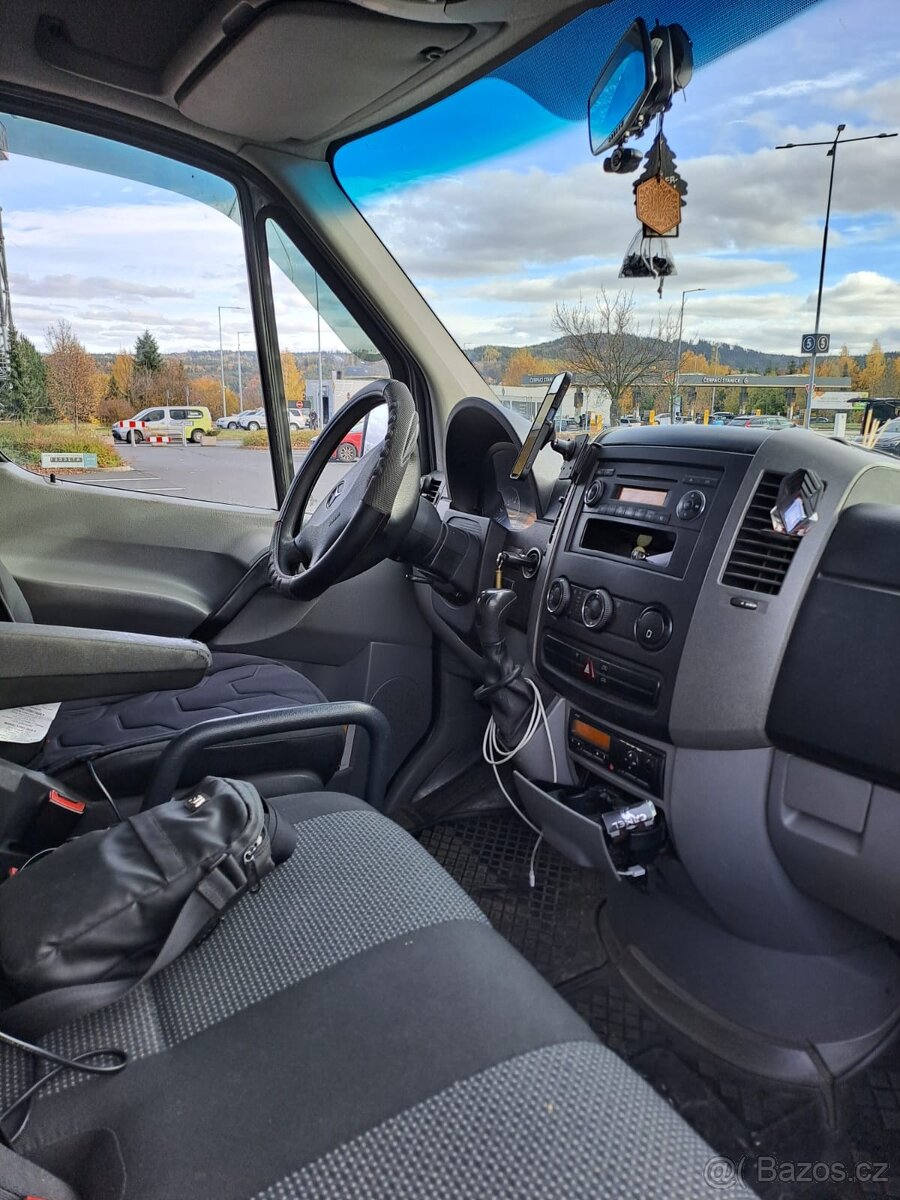 Mersedes Sprinter 416 - 12