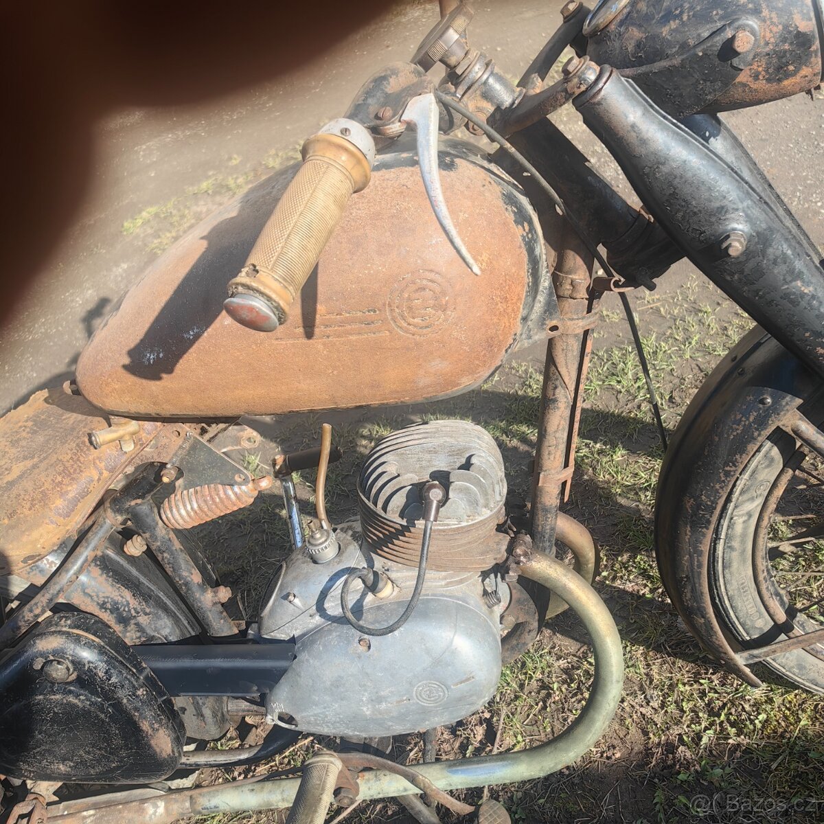 ČZ 150 c černá - 12
