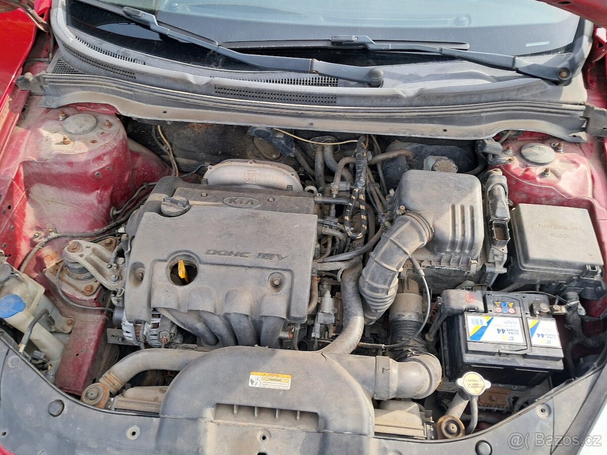KIA CEED 1.4 _80 kW 1.majitel - 12