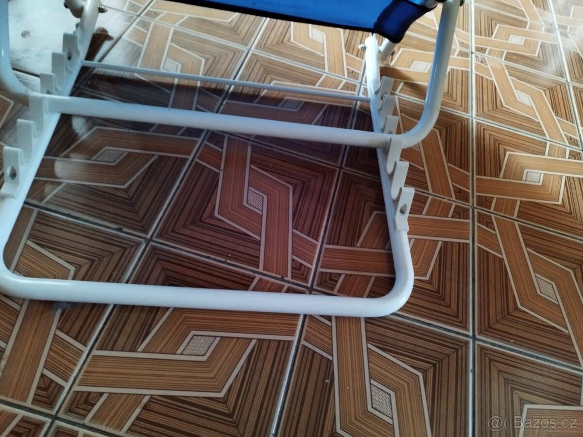 Prodám zánovní luxusní polohovací elektic.postel pro seniory - 12