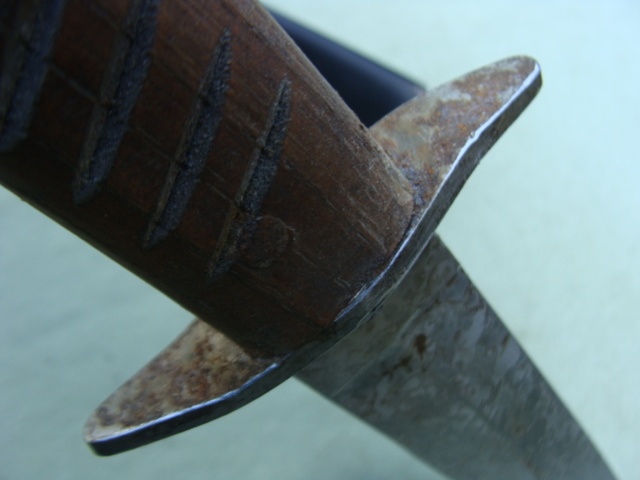 Útočný nůž tzv. boták - 12