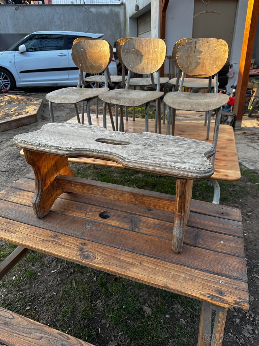 Venkovní dětský stoly s židlemi - 12