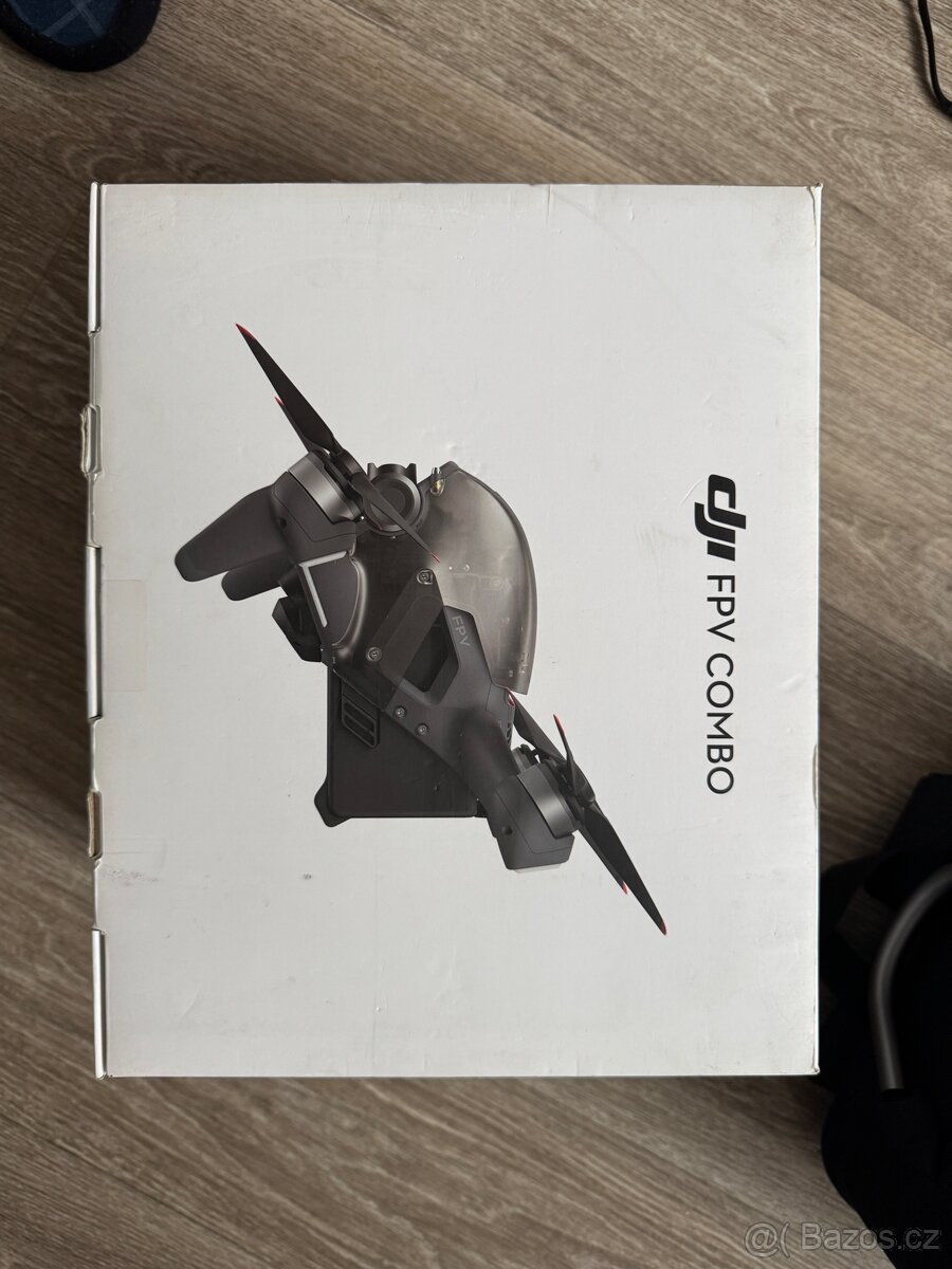 DJI FPV + hromada příslušenství - 12