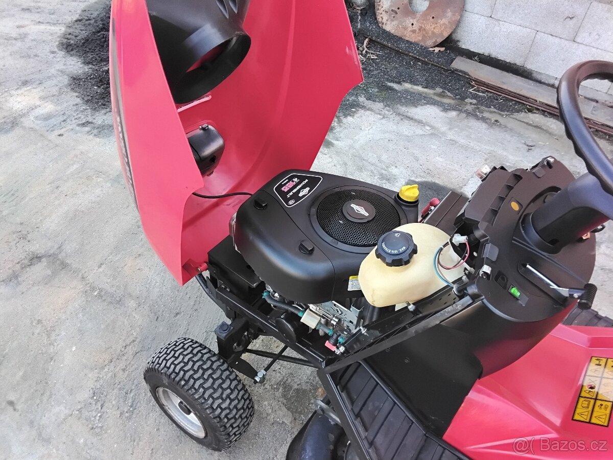 Sekací traktor Castelgarden 15,5/92 Hydro - 12