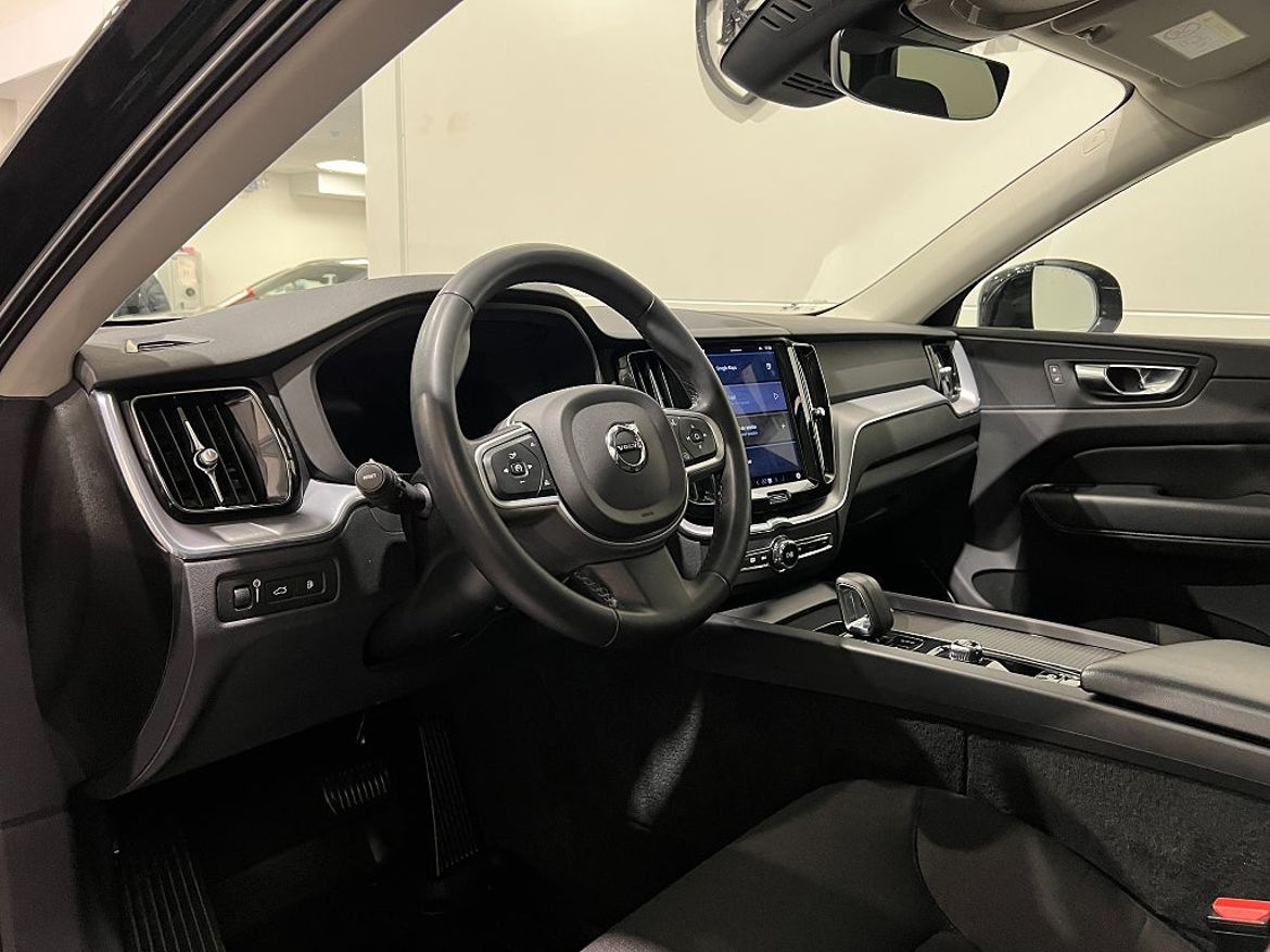 Volvo XC60 Recharge T6 AWD Inscription rok 2022 - 12