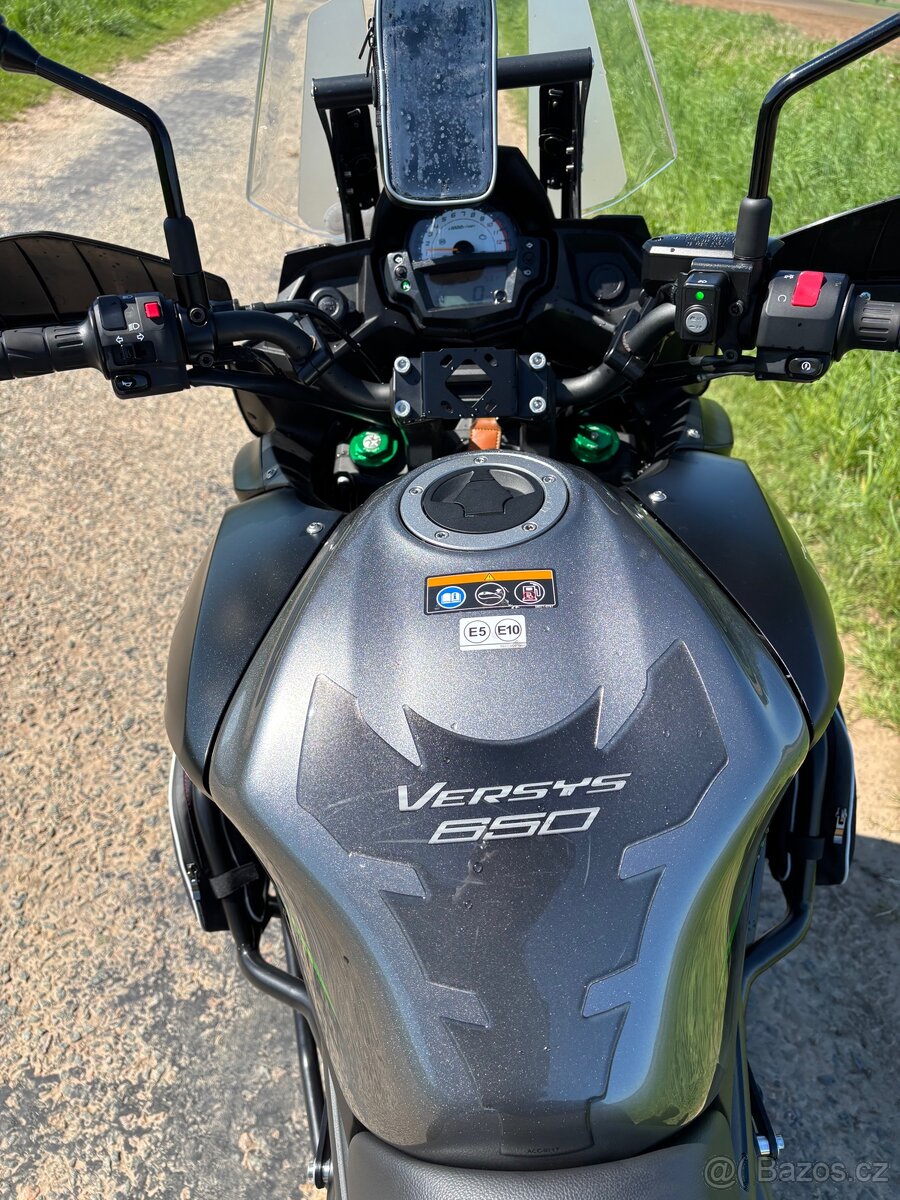 Kawasaki Versys 650 - 12