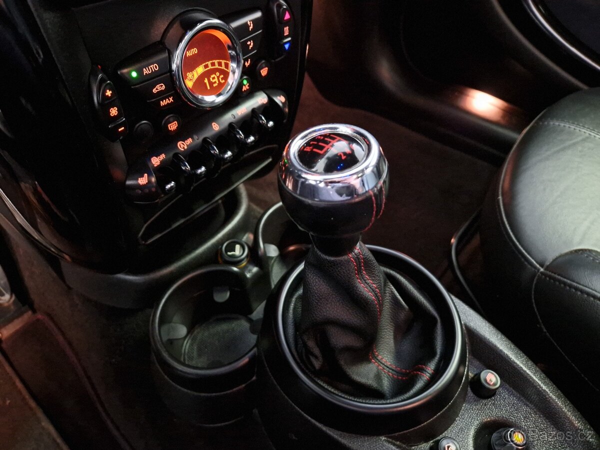 MINI Cooper Countryman JCW 1.6 160kw-140tkm-Xenon-Navi-H/K - 12