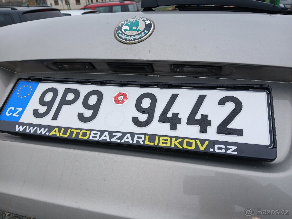 Škoda Octavia II kombi 1.6 TDi AMBIENTE - 12