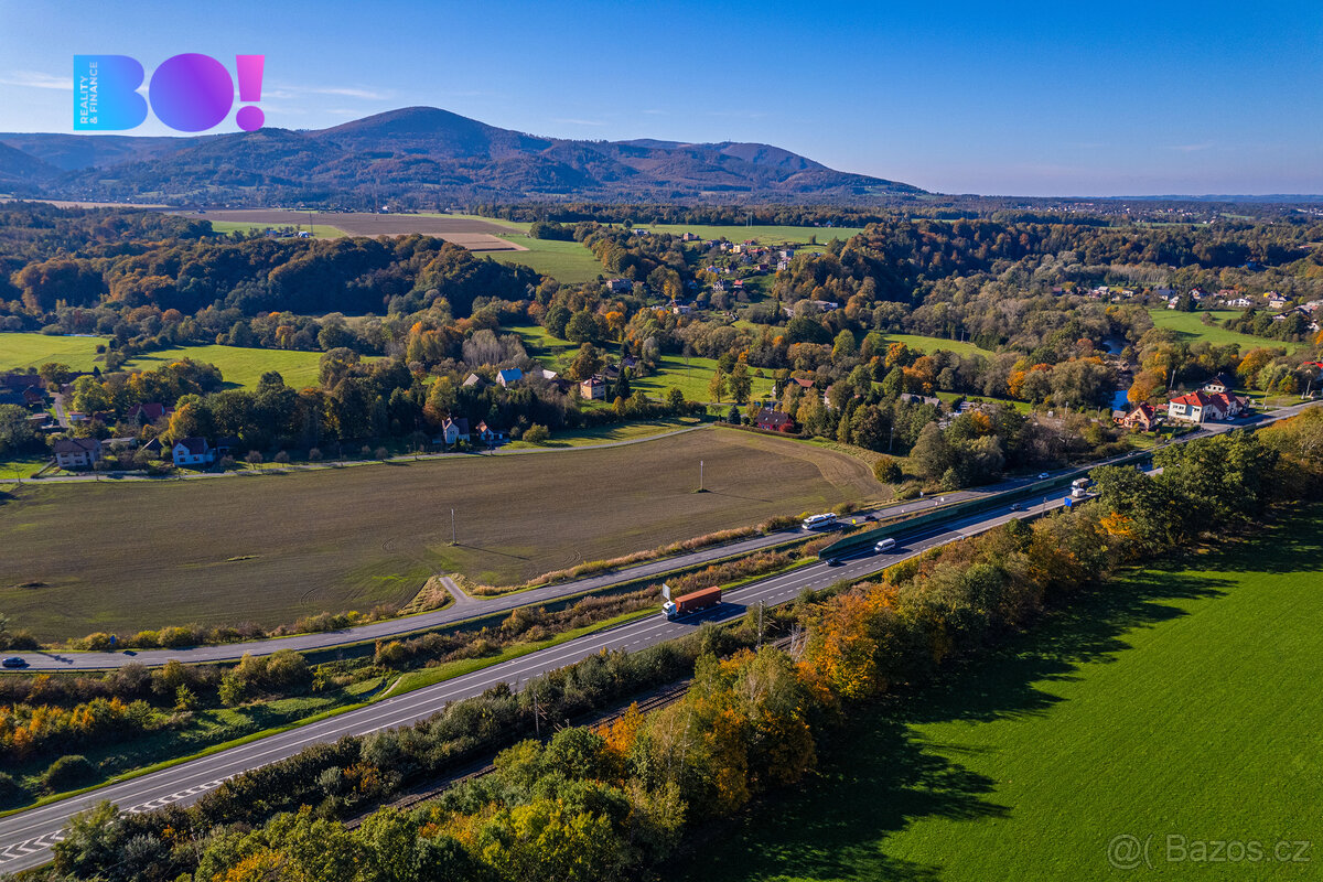 Prodej komerčního pozemku 4380 m², Návsí - 12