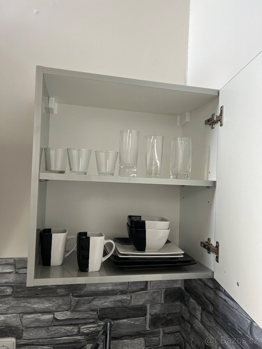 PRONÁJEM 1 + KK - na Vánoce v novém - 12