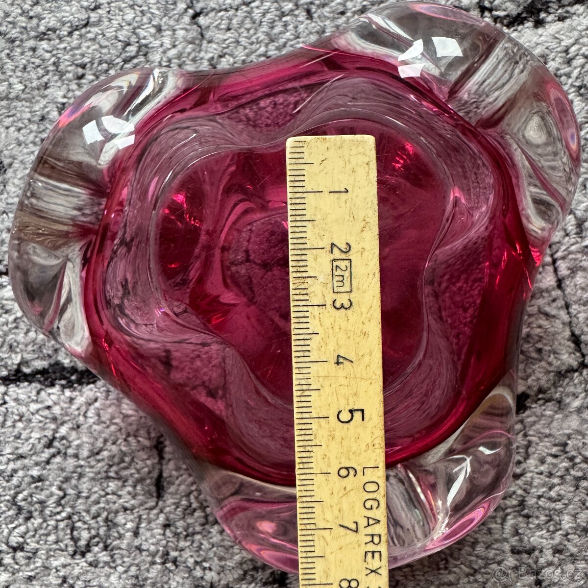 RETRO popelník Hospodka Chřibská - růžový - 12