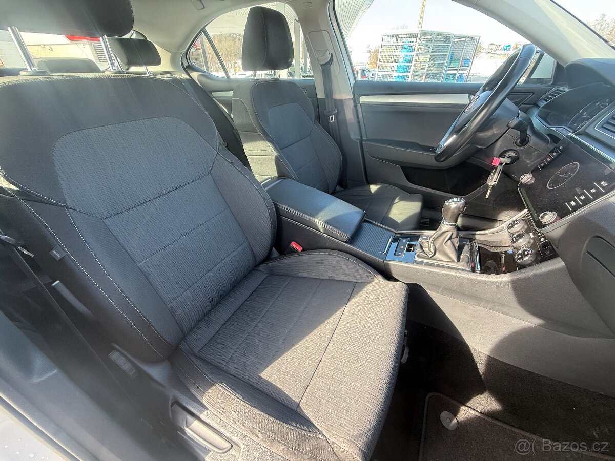 Škoda Superb 2,0 TDI 134000 Km - 12