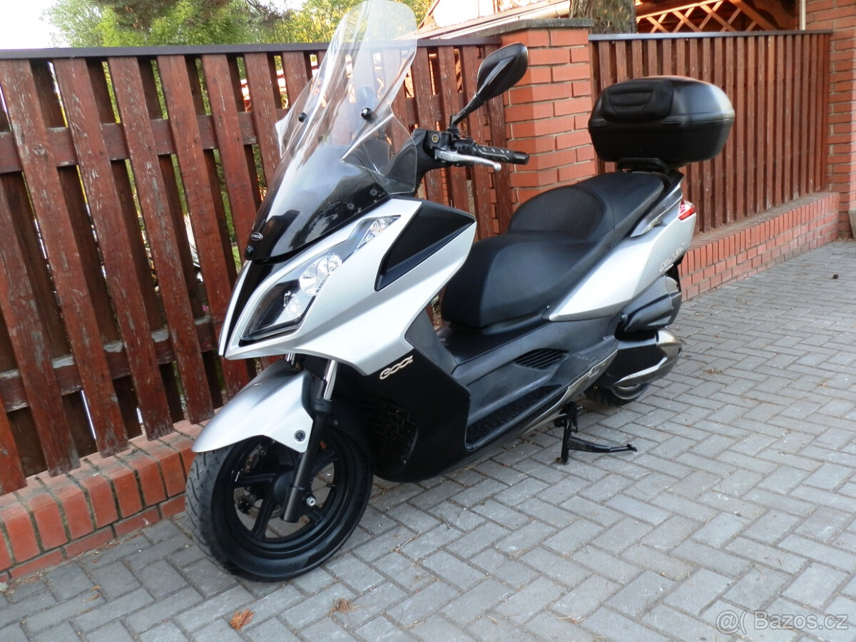 Kymco Downtown 300i - 12