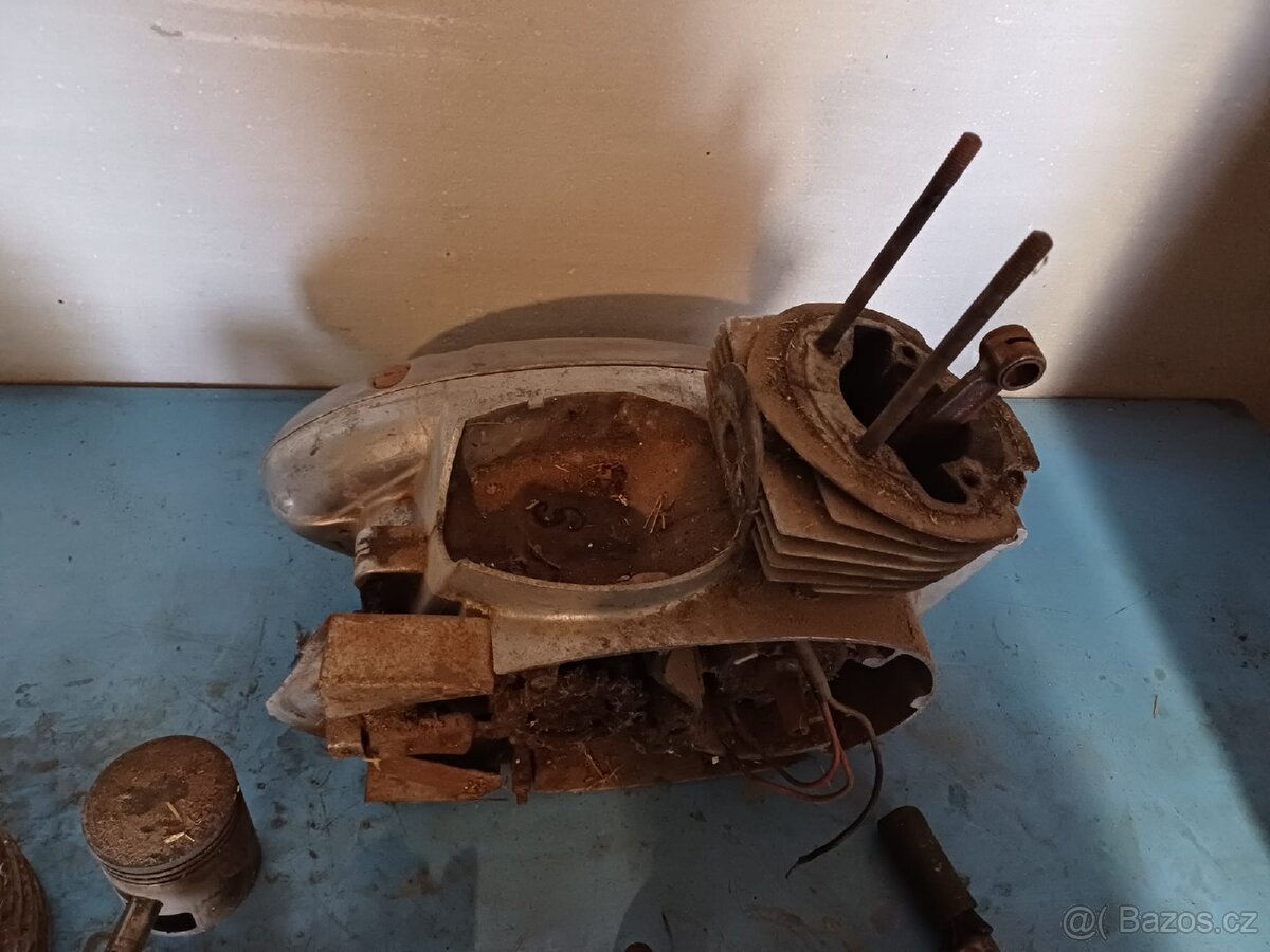 Motor 250/353 kývačka - 12