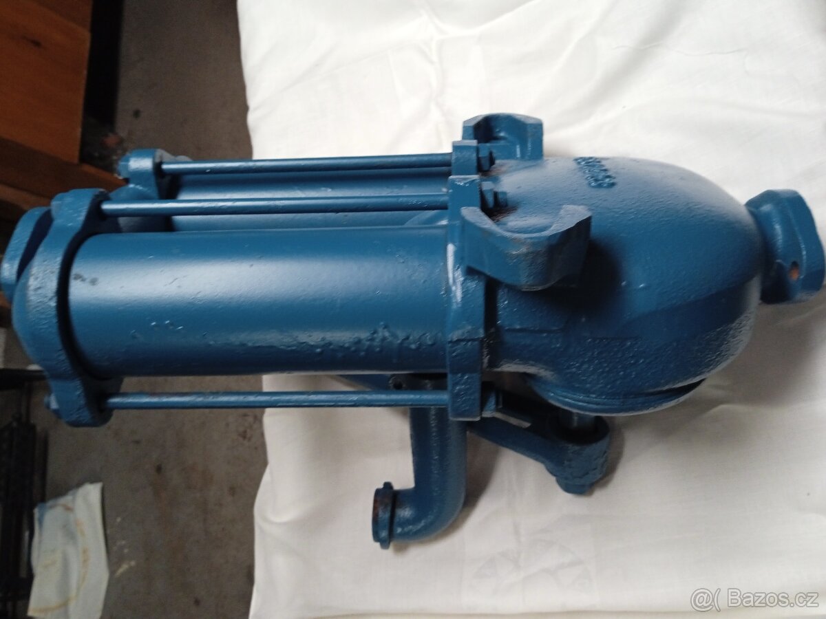 Ruční čerpadlo - 12