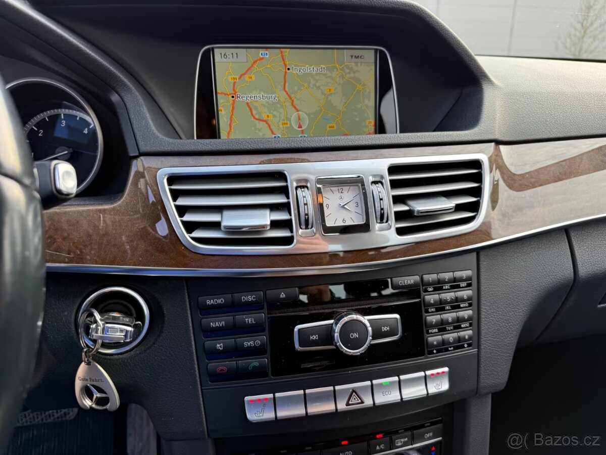 Mercedes-Benz E 350CDI - 12