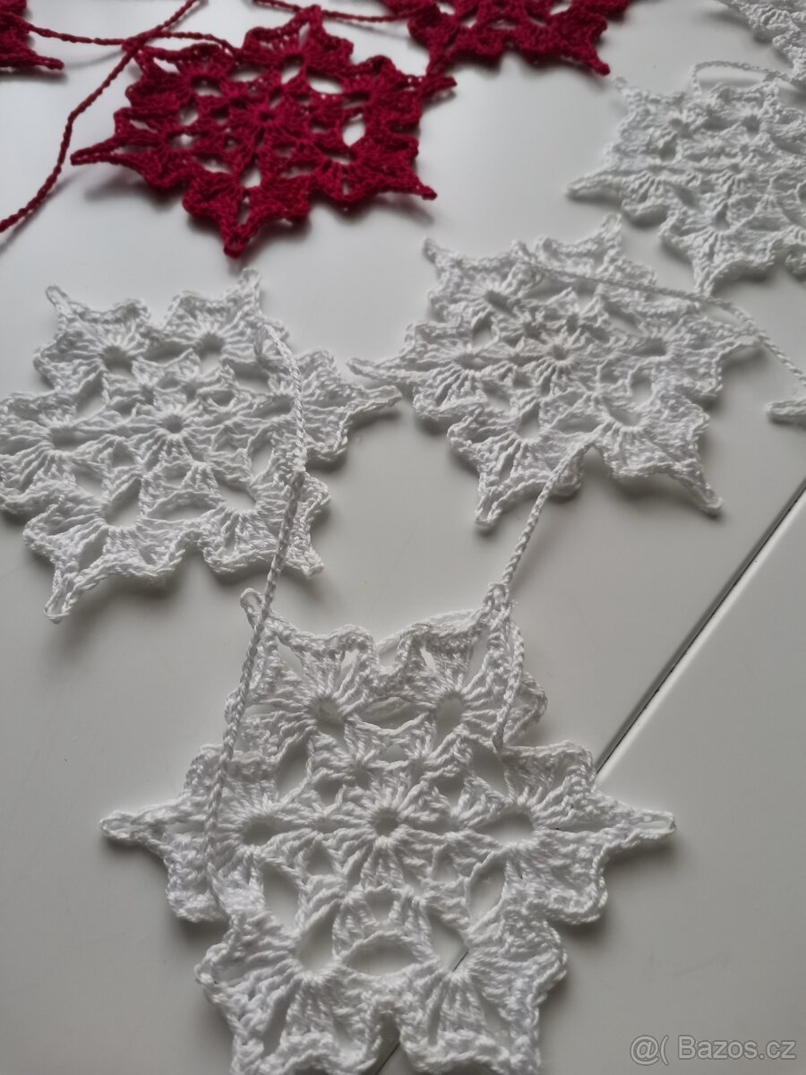 Vločky červené - 12