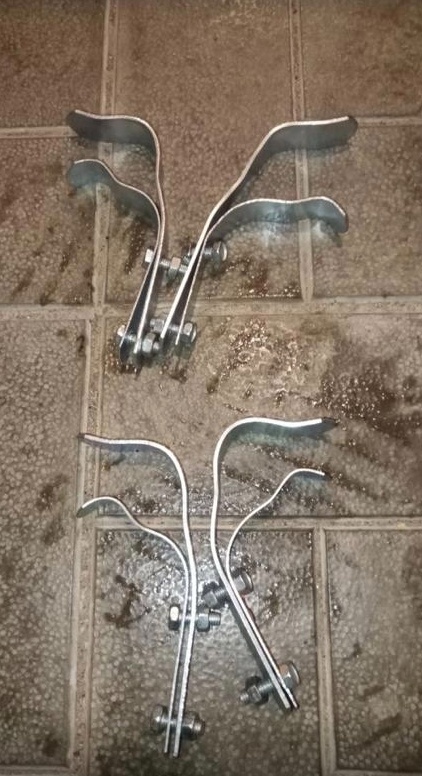 Držák baterie zrcátko páka ruční brzdy plachta na sajdu - 12