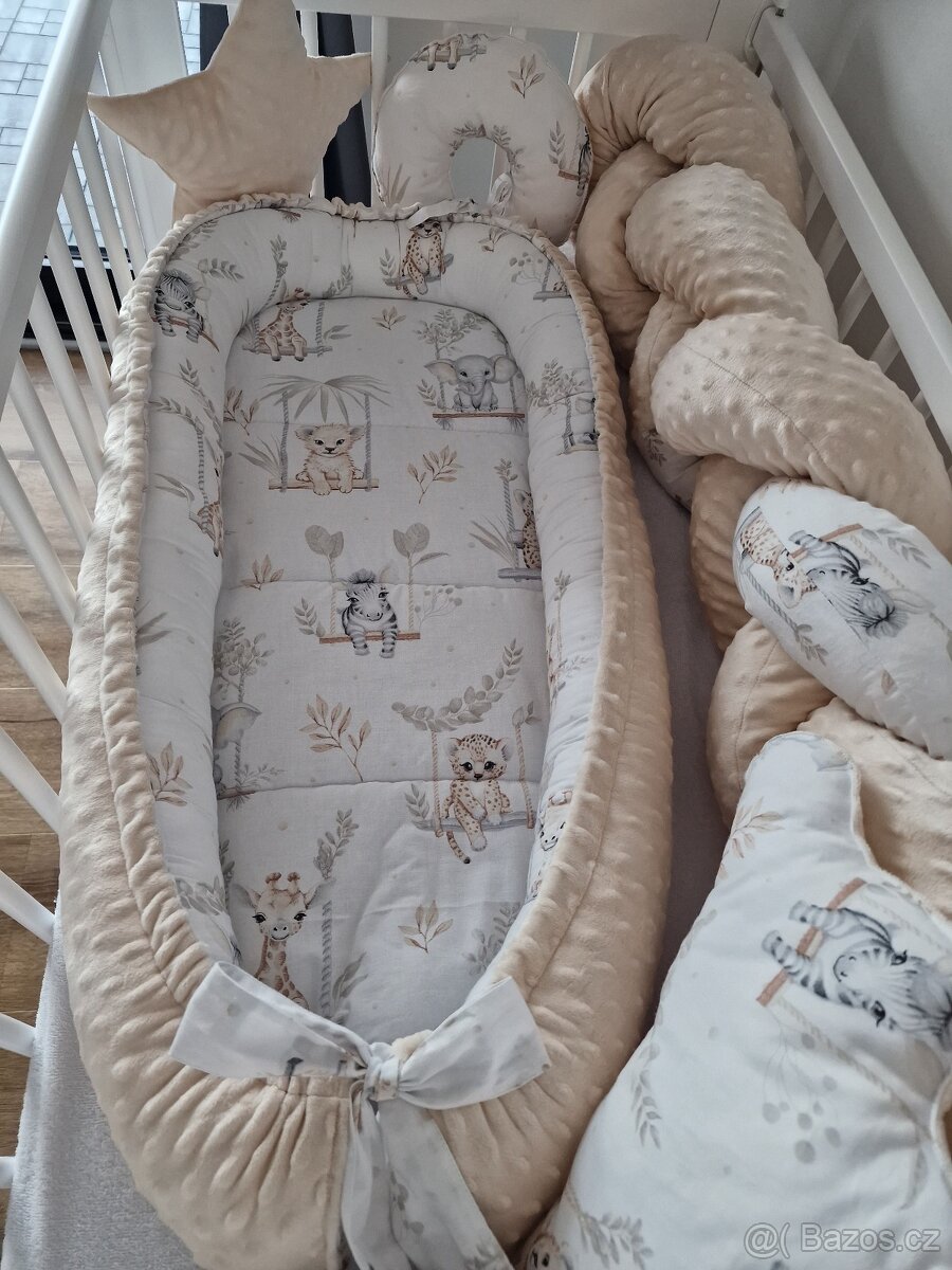 Hnízdečka se zavinovačkou a mantinelem - 12