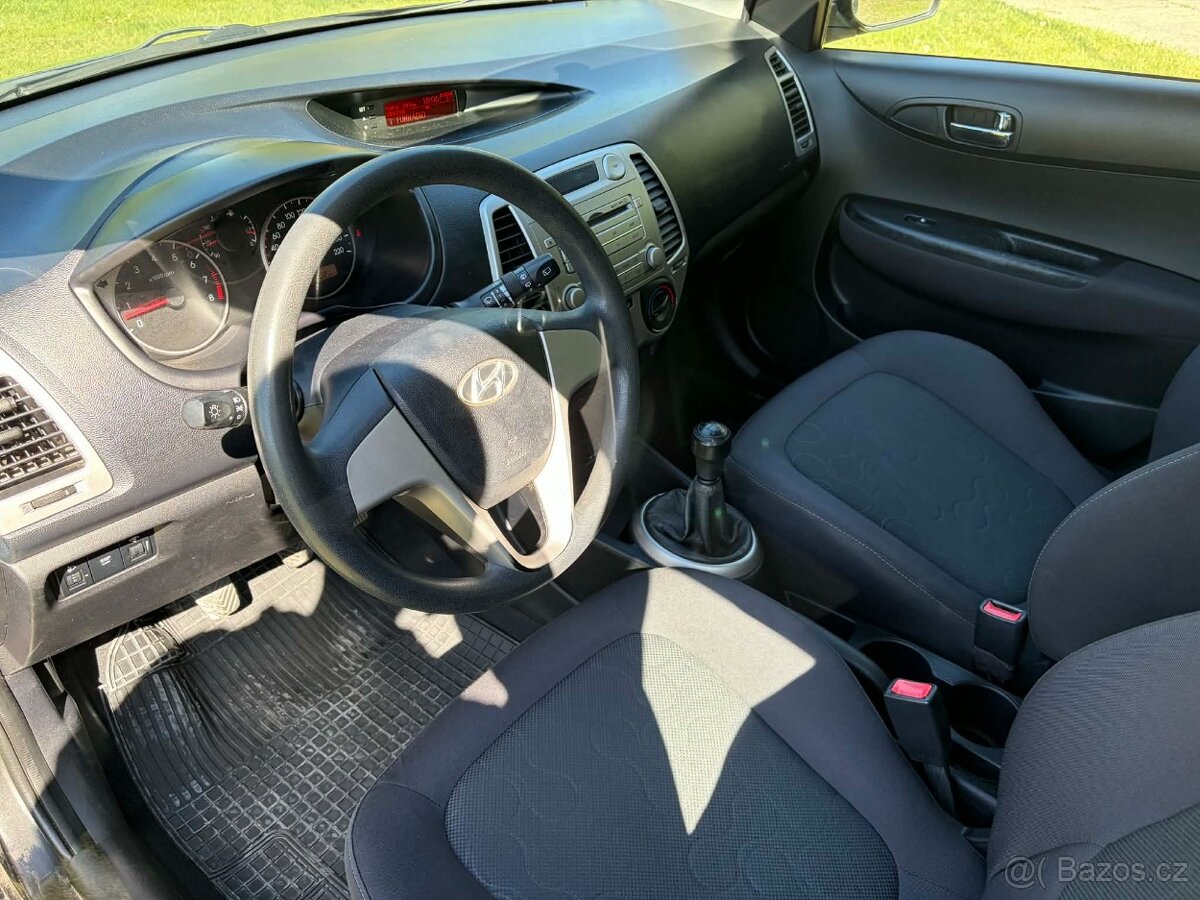 Hyundai i20 1.2i - 12