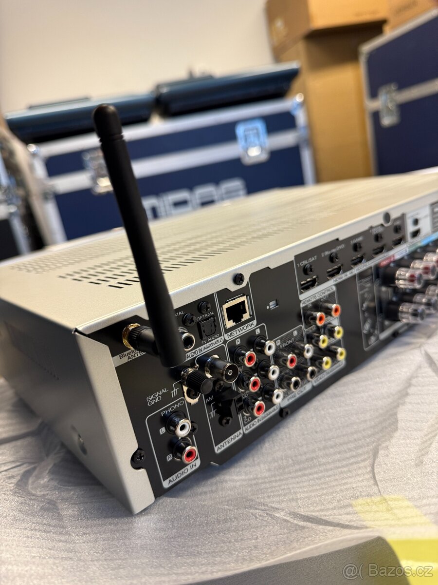 Marantz NR1510 - stříbrný 5.2 AV receiver - 12