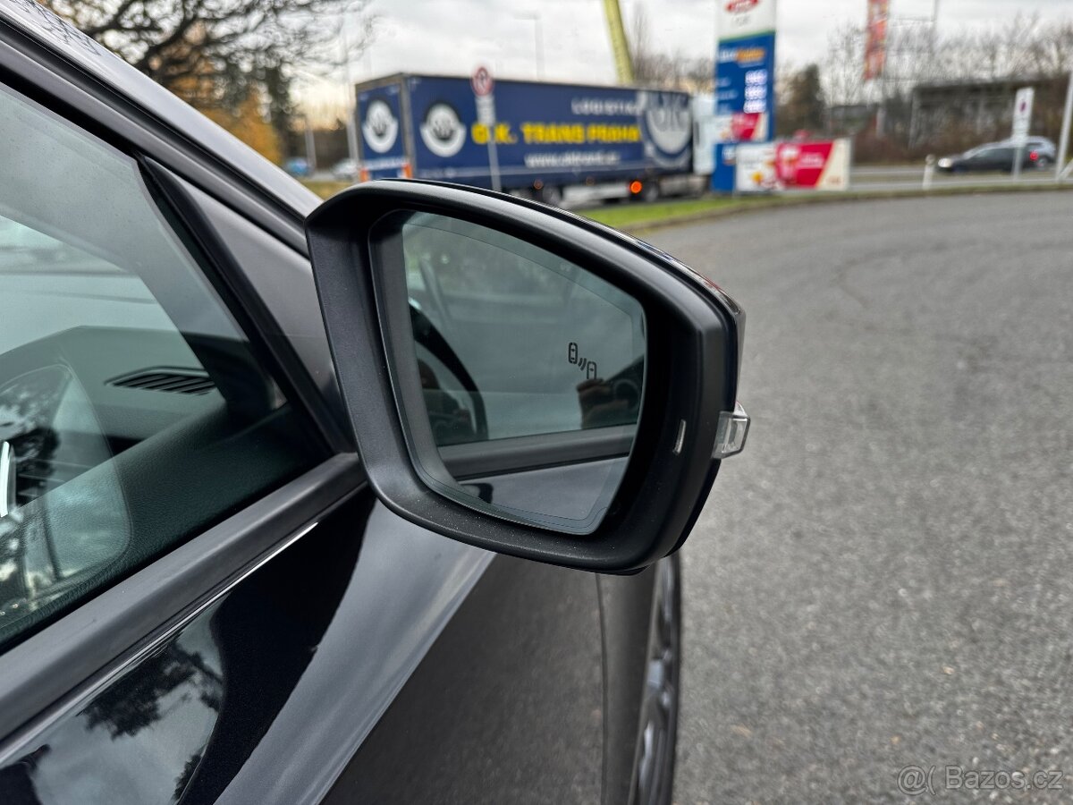 Škoda Octavia 2.0 TSI 140kw, DSG, 2019, Nehavarováno - 12