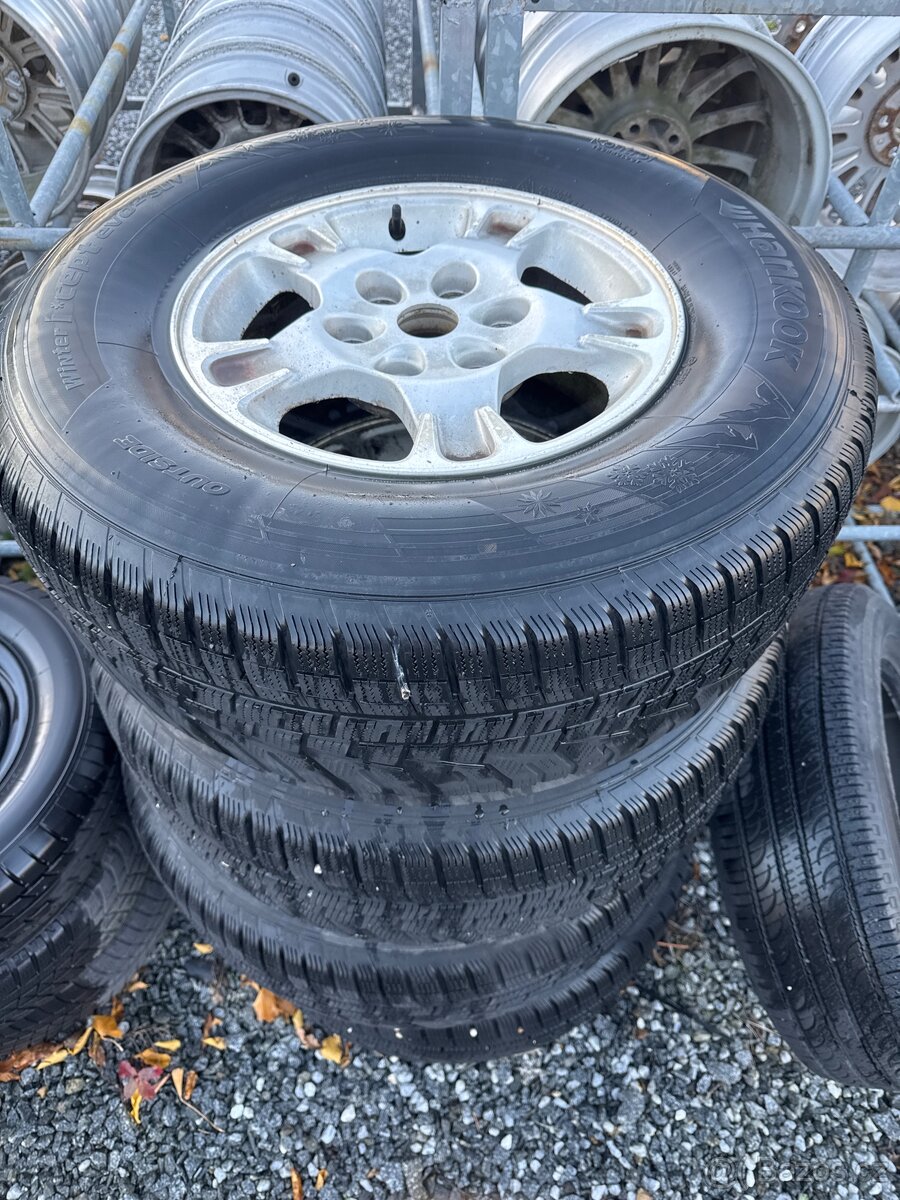 Mitsubishi Pajero 3,2did - 12