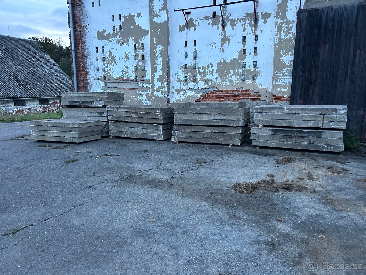 Máme zájem o silniční panely všech rozměrů po celé ČR - 12