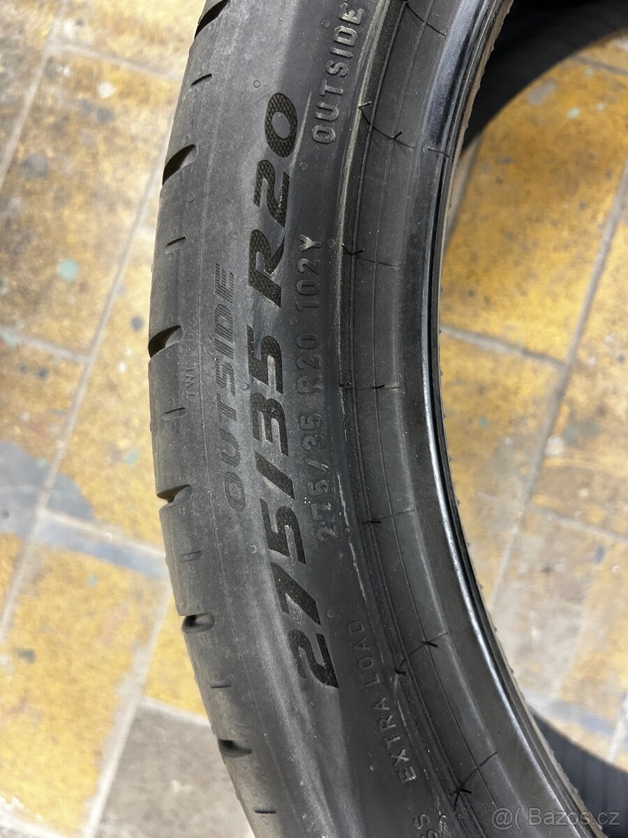 Pirelli P Zero 275/35 R20 102y - 12