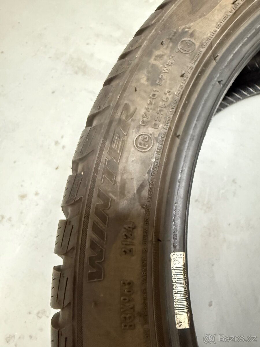 245/40 275/35 R19 PIRELLI Sottozero 3 Run Flat zimní - 12