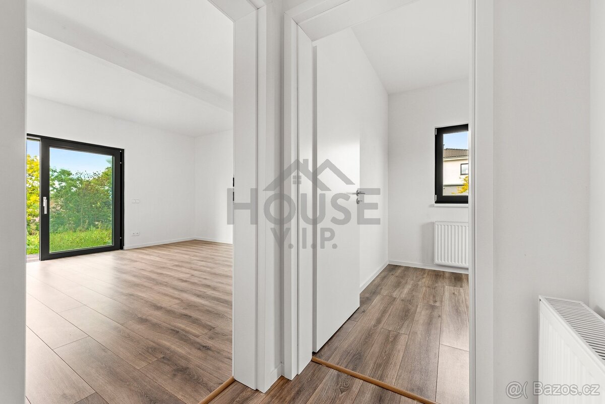 Prodej rodinného domu 136 m², Tuchoměřice, ev.č. 01104 - 12