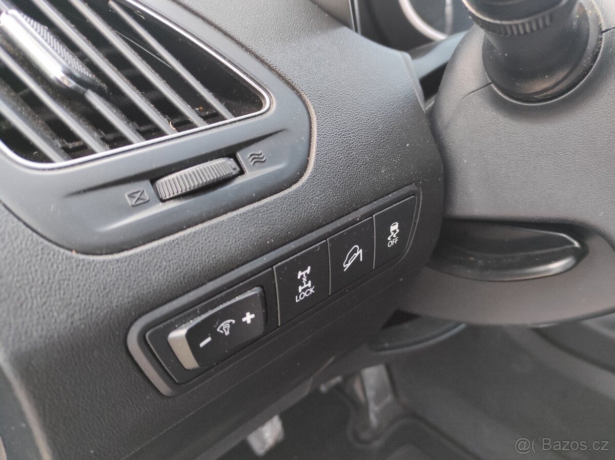 Hyundai ix35 4x4 - PĚKNÝ STAV - 12