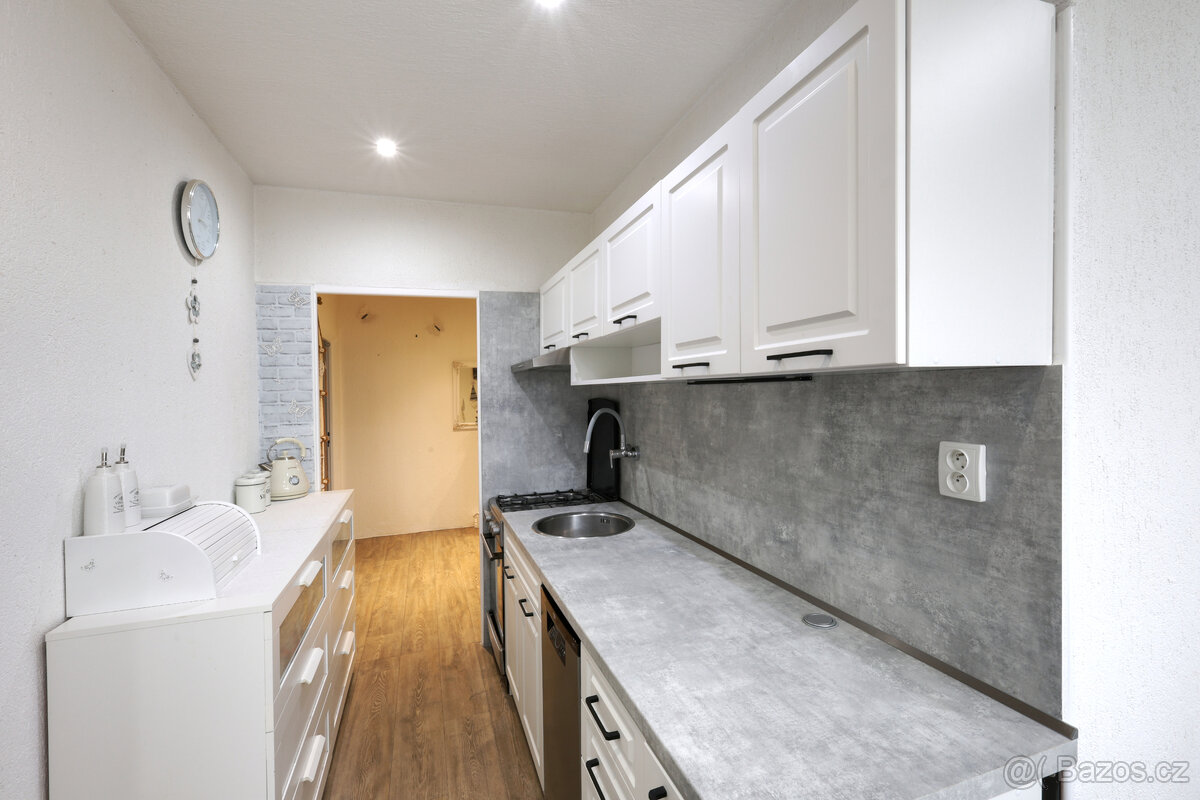 Prodej, byt 3+1, 76 m2, Plzeň - Bolevec, ul. Sokolovská - 12