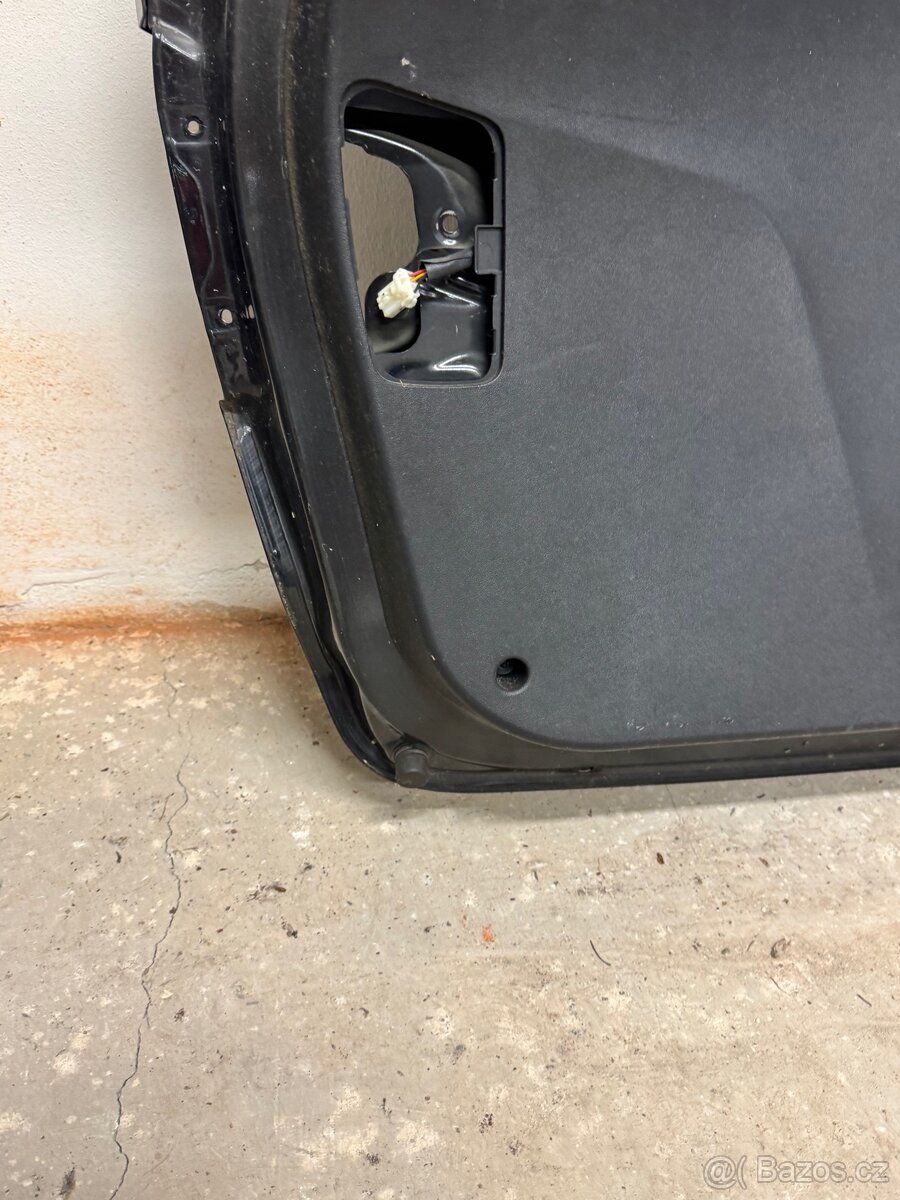 Hyundai ix35, zadní 5. (páté) dveře - 12