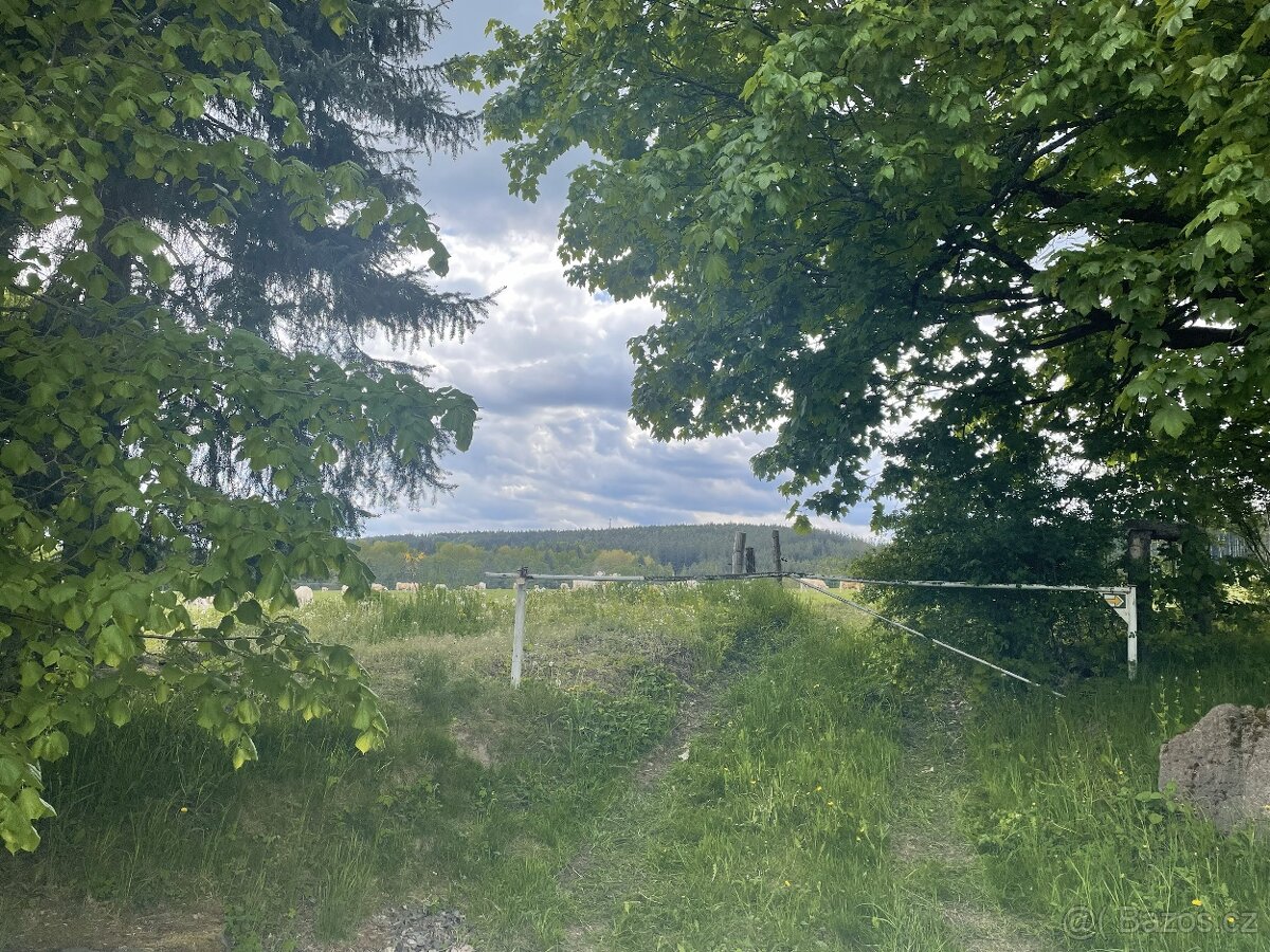 RD Malá Hleďsebe - pozemek 851 m2 - TOP - 12