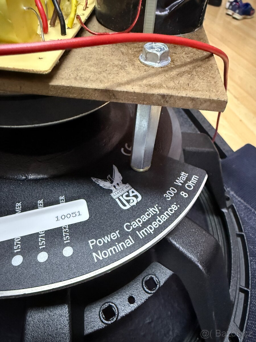 Altec Lansing - 12