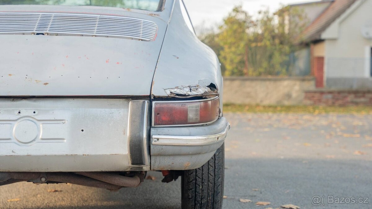 Porsche 912 z roku 1966 - 12